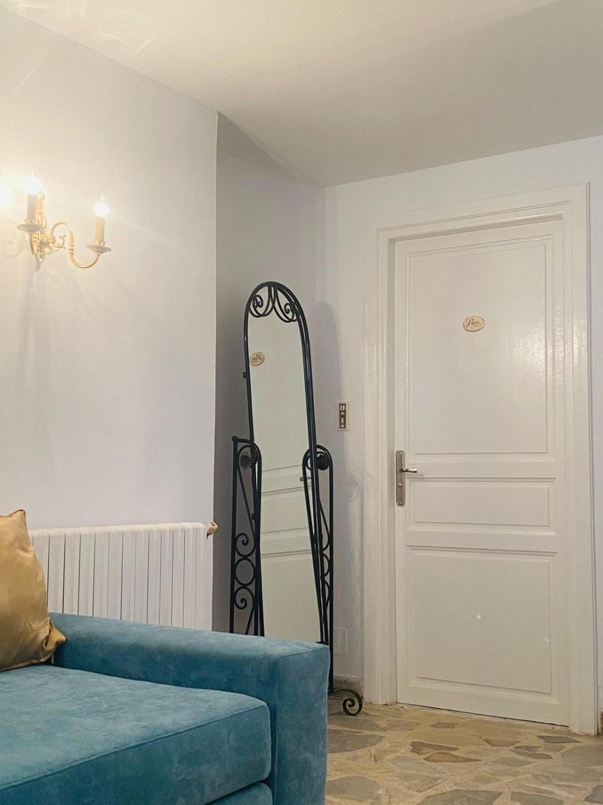 La Maison Bleue Apartment Dar Salah Bey ภายนอก รูปภาพ